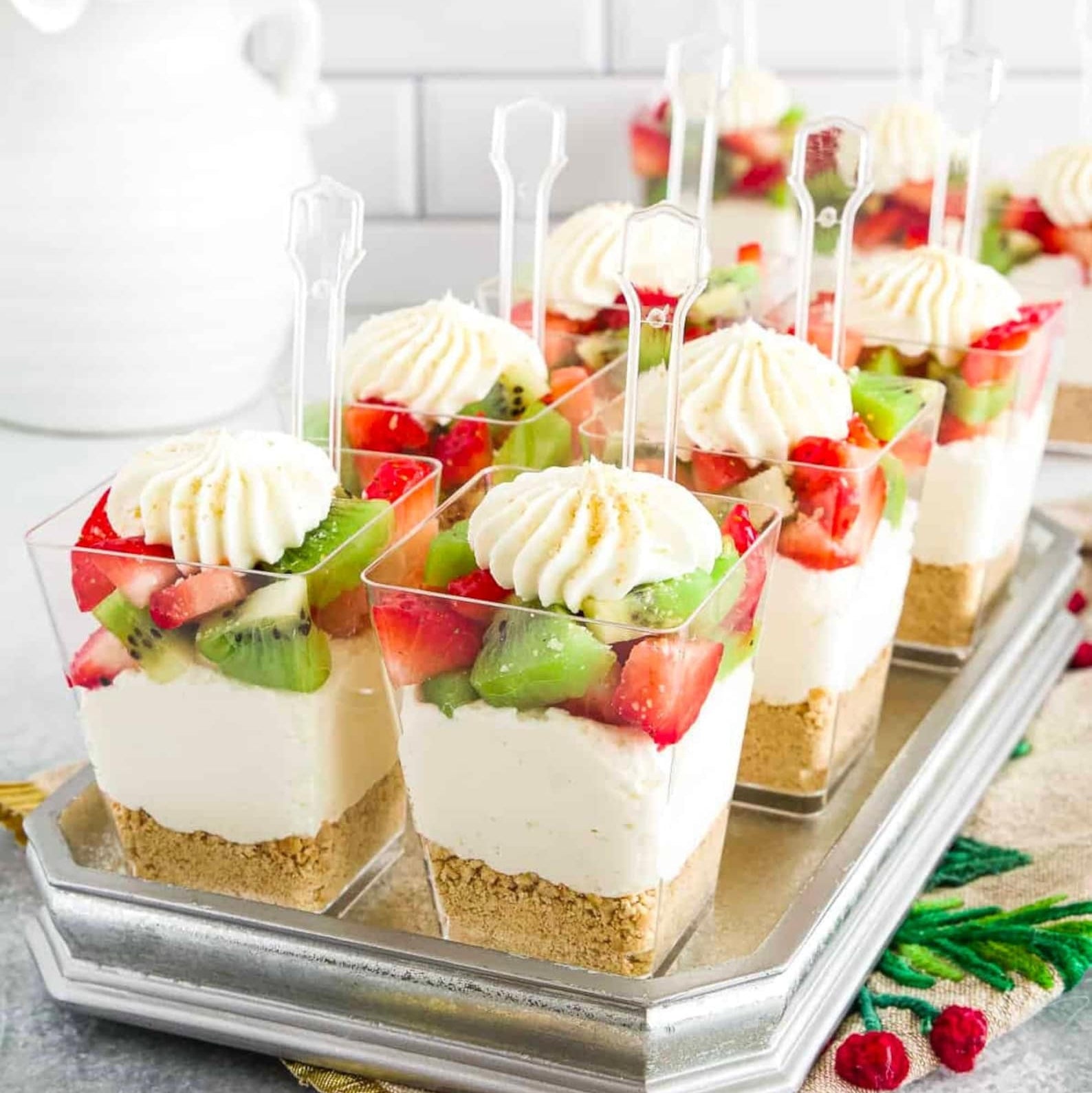 Clear acrylic dessert parfait cups with snap-on lids and mini plastic spoons set