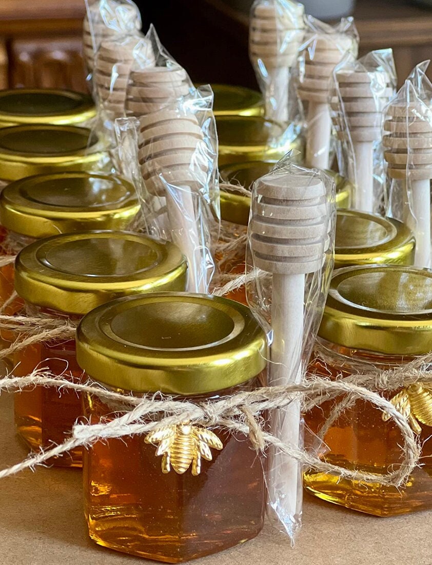 DIY Mini Honey Jars with Dippers – Party Favor Gift Filled With Honey - Pretty Party Boxx