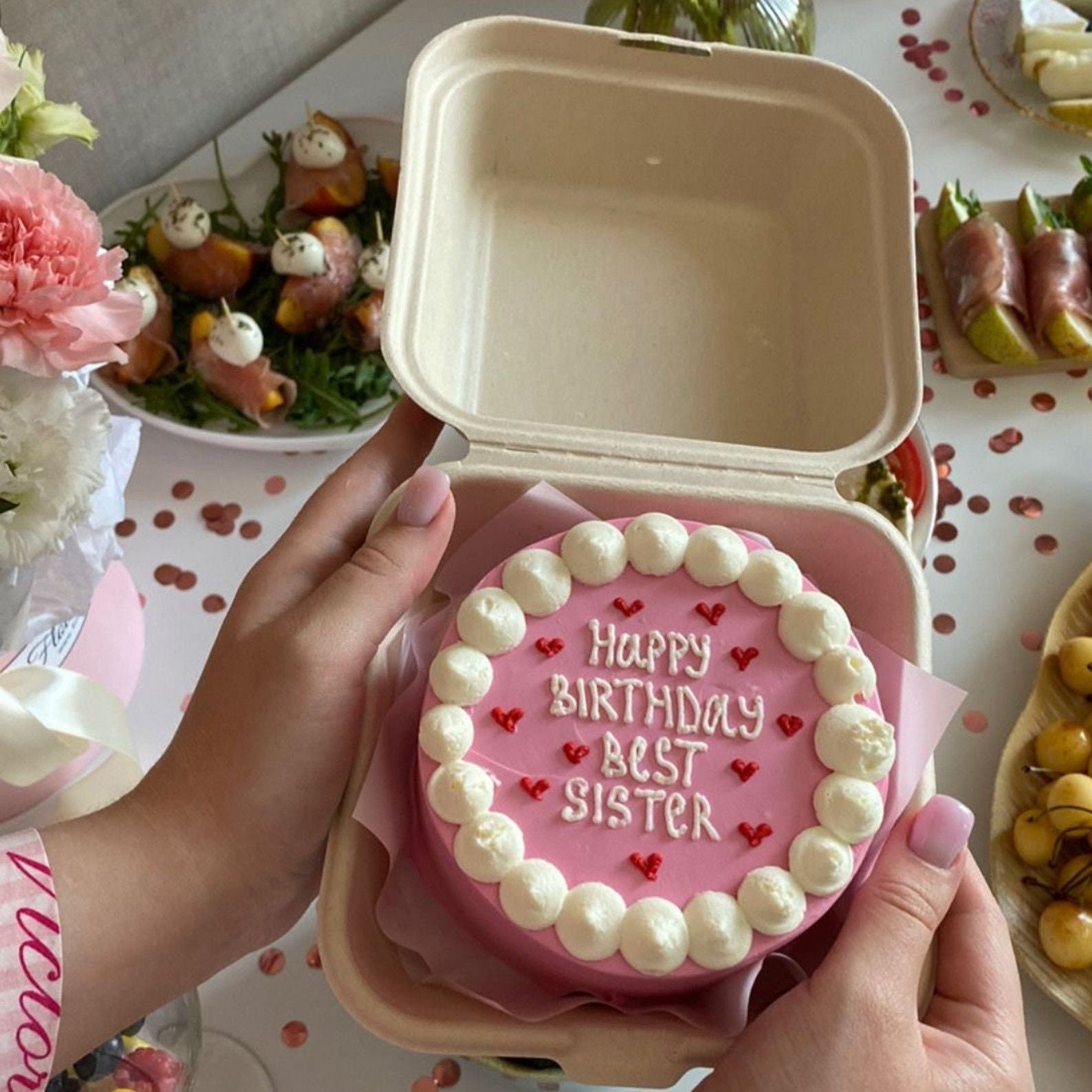 Mini Kraft Birthday Cake Gift Box with Wooden Spoon – Single Favor Box for Mini Cakes, Weddings & Showers - Pretty Party Boxx