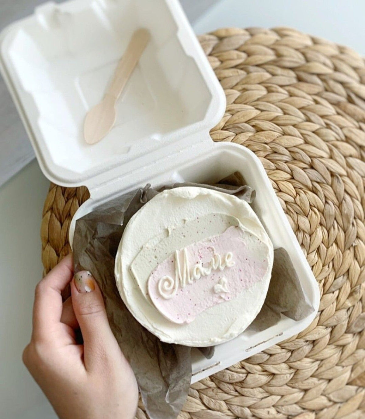 Mini Kraft Birthday Cake Gift Box with Wooden Spoon – Single Favor Box for Mini Cakes, Weddings & Showers - Pretty Party Boxx
