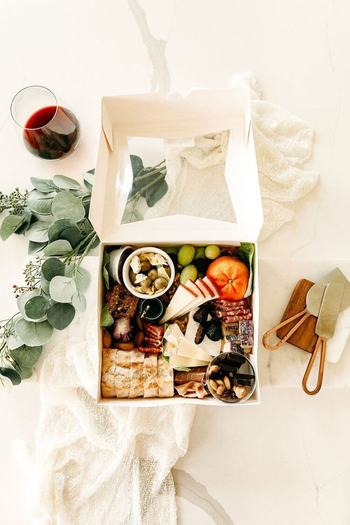 Square Charcuterie Favor Boxes with Clear Lids – 20 Pack with Mini Utensils (6x6x3”) - Pretty Party Boxx