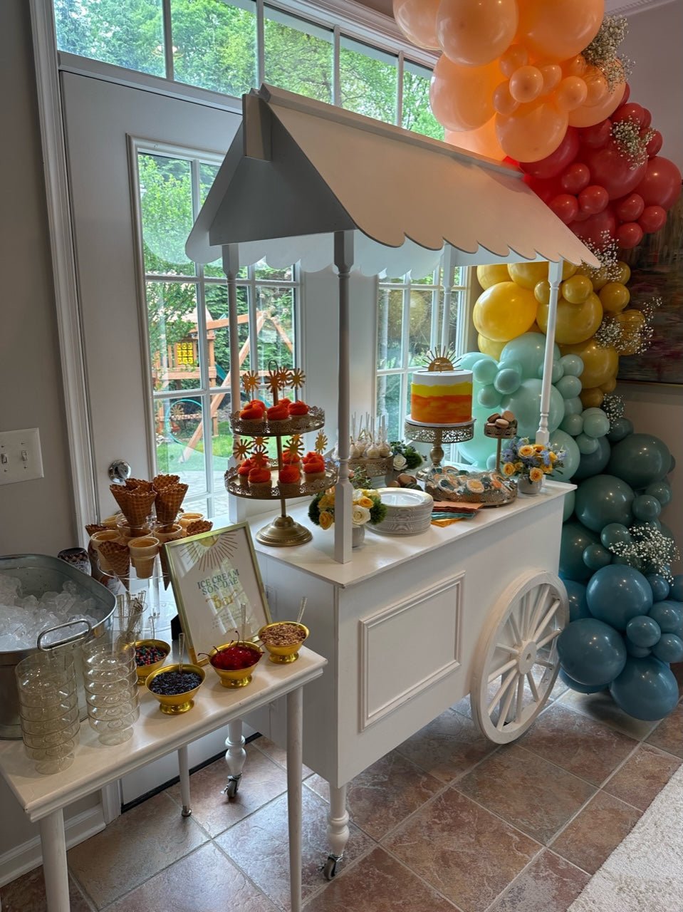 White Candy Cart Rental Williamson County TX - Party & Wedding Cart - Pretty Party Boxx