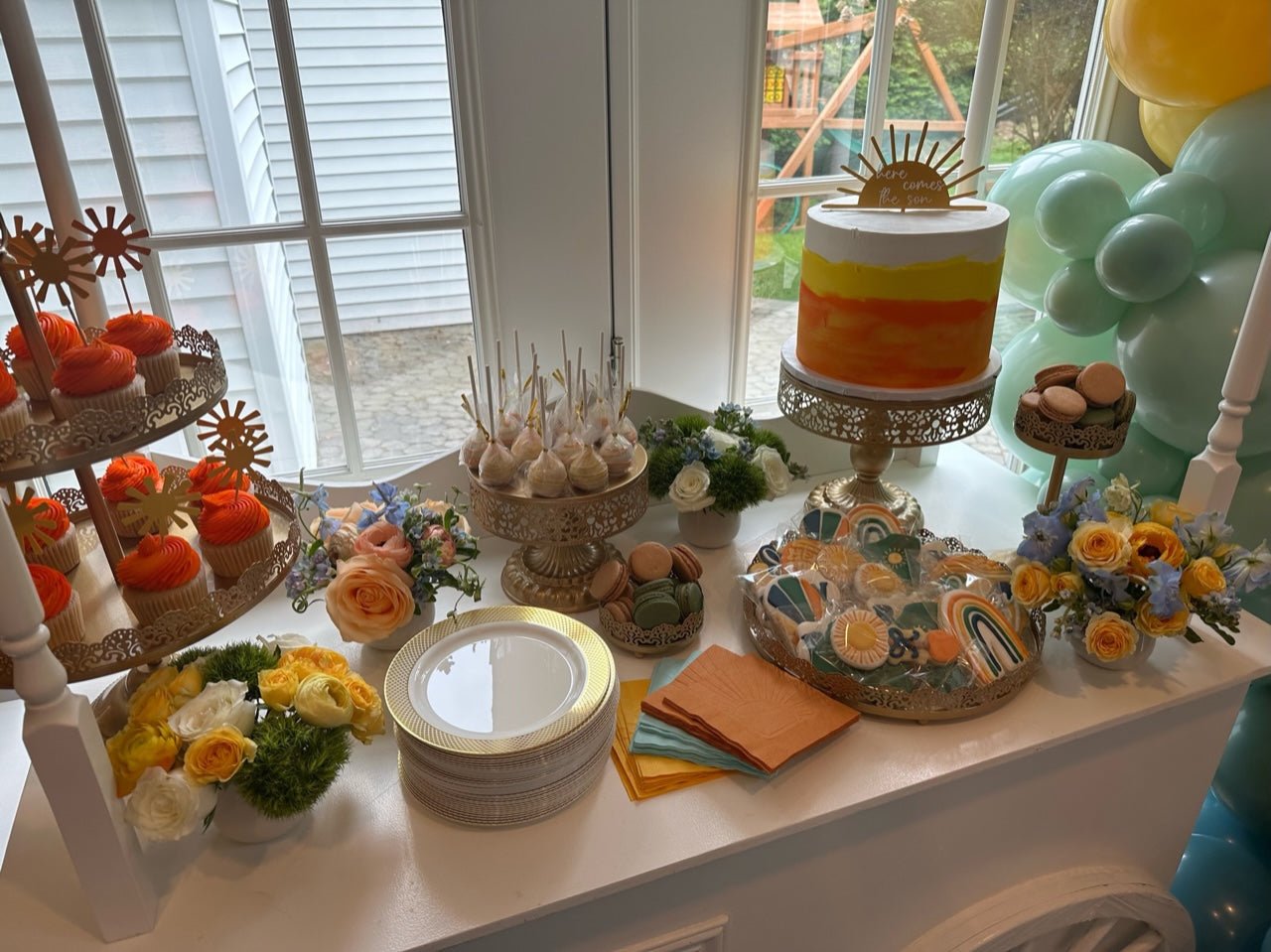 White Candy Cart Rental Williamson County TX - Party & Wedding Cart - Pretty Party Boxx