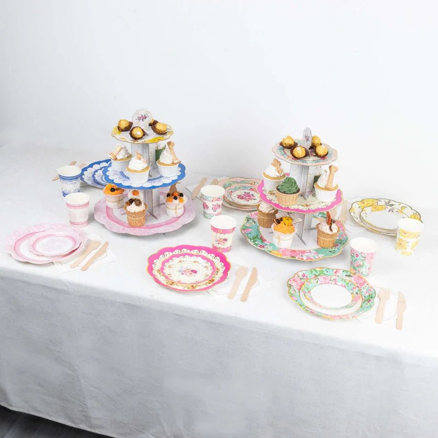 Assorted Vintage Mixed Floral Paper Dinner Plates – Scalloped - Edge Design. - Pretty Party Boxx