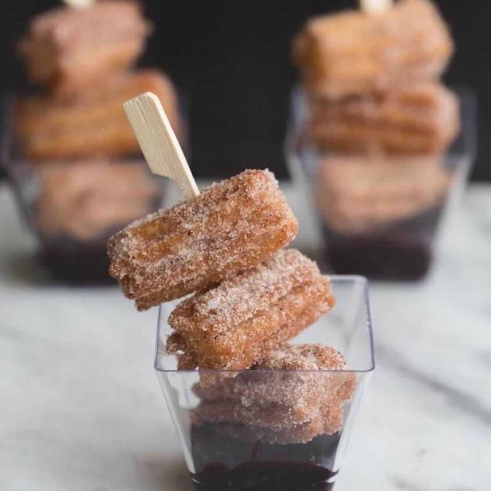 Acrylic Dessert & Appetizer Cups with Paddle Toothpicks – Reusable Mini Serving Cups for Elegant Events - Pretty Party Boxx