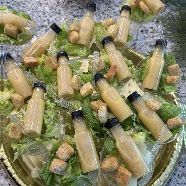 Mini Plastic Liquor or Salad Dressing Bottles – Set of 20 Reusable Containers for Parties, Catering & Events - Pretty Party Boxx