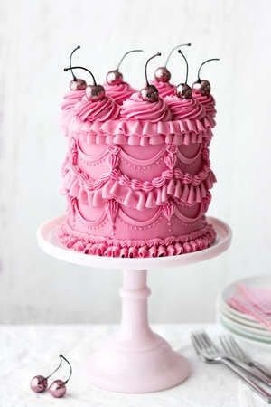 Pink Edible Glitter Faux Cherries – Sparkling Decorative Cake Toppers for Weddings, Birthdays & Special Events - Pretty Party Boxx
