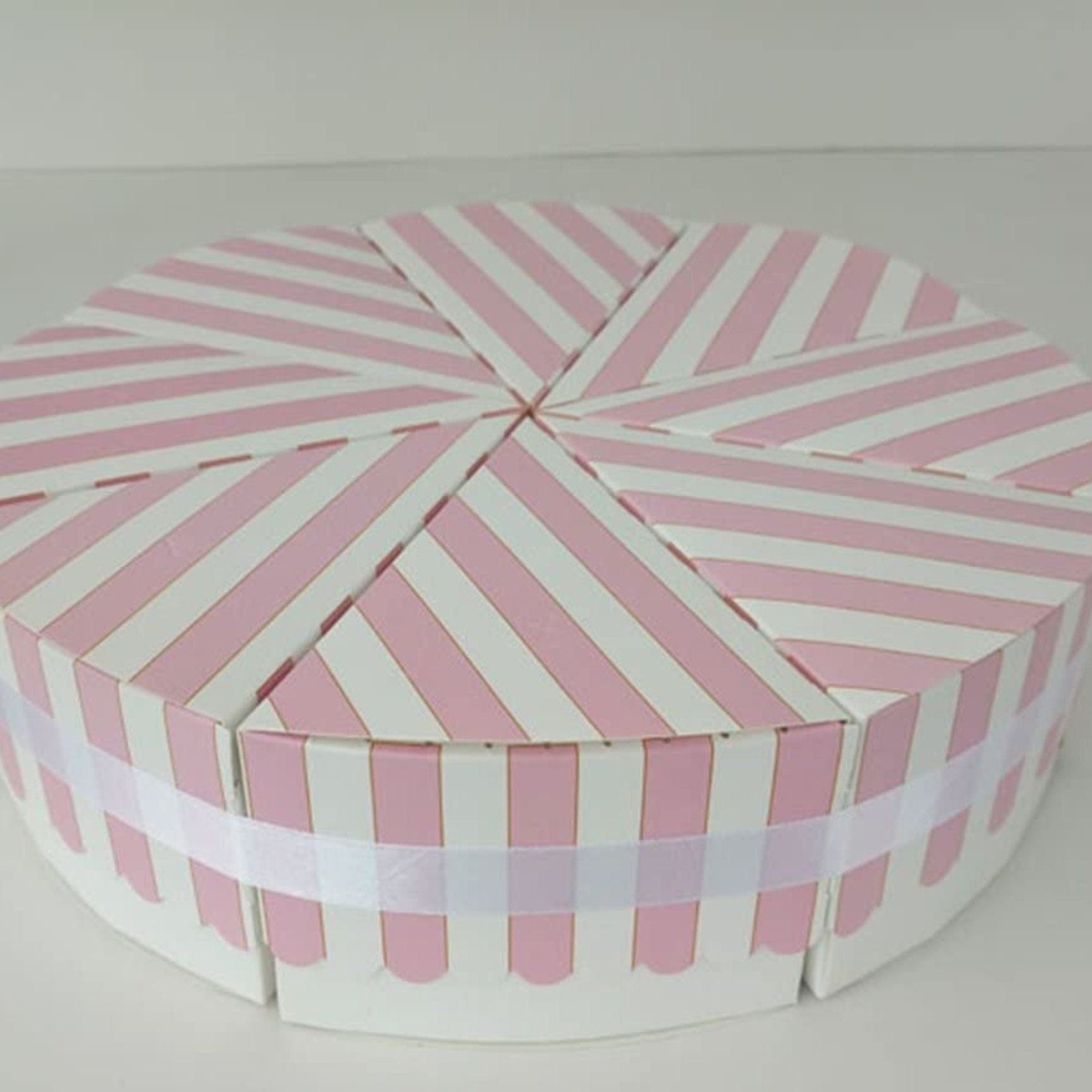 Paper Carousel Horse Favor Box Centerpiece – Vintage Pink Carnival Party Decoration & Treat Box Set - Pretty Party Boxx