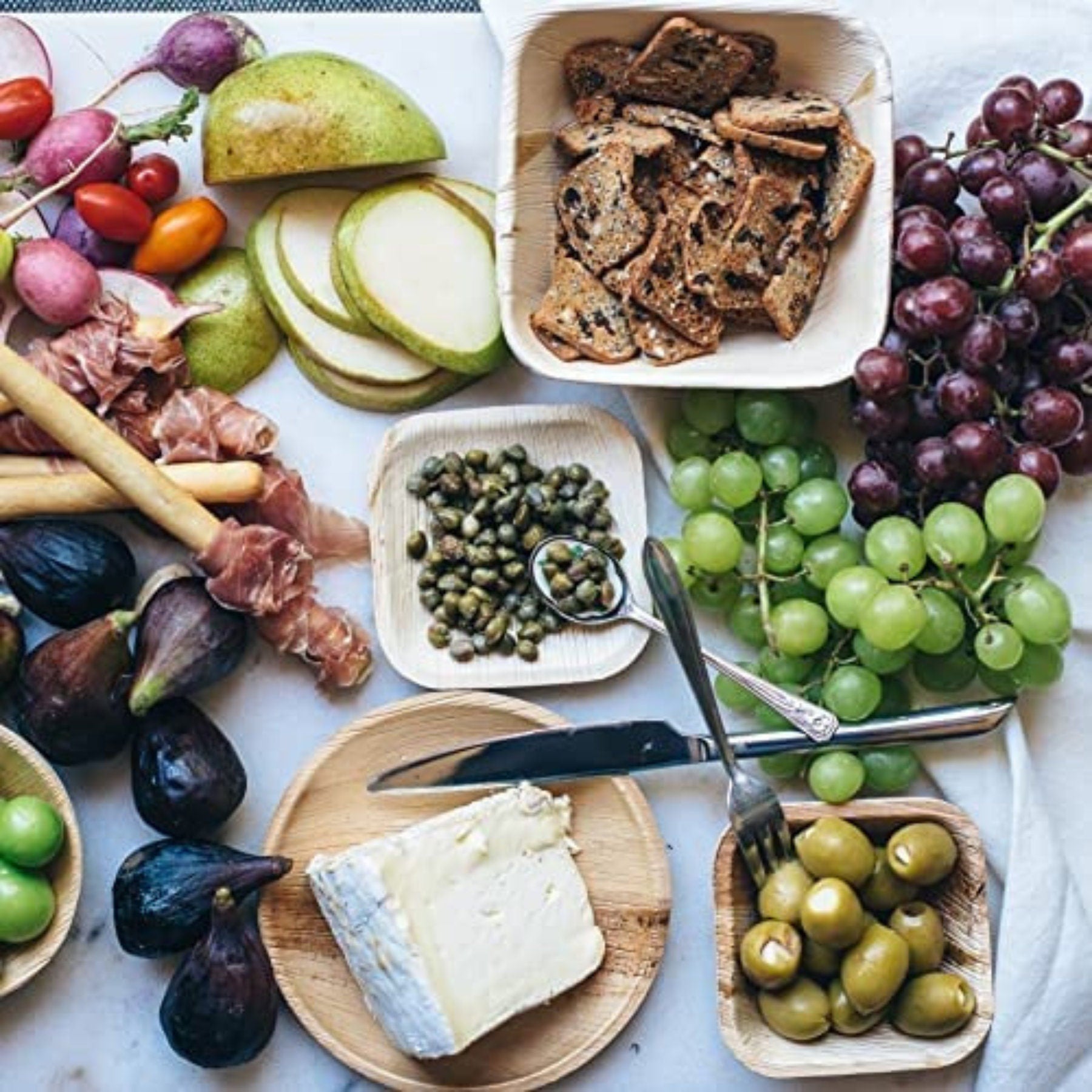 Square Bamboo Plates – Disposable, Compostable Appetizer Plates for Parties, Weddings & Grazing Tables (Eco-Friendly Tableware)