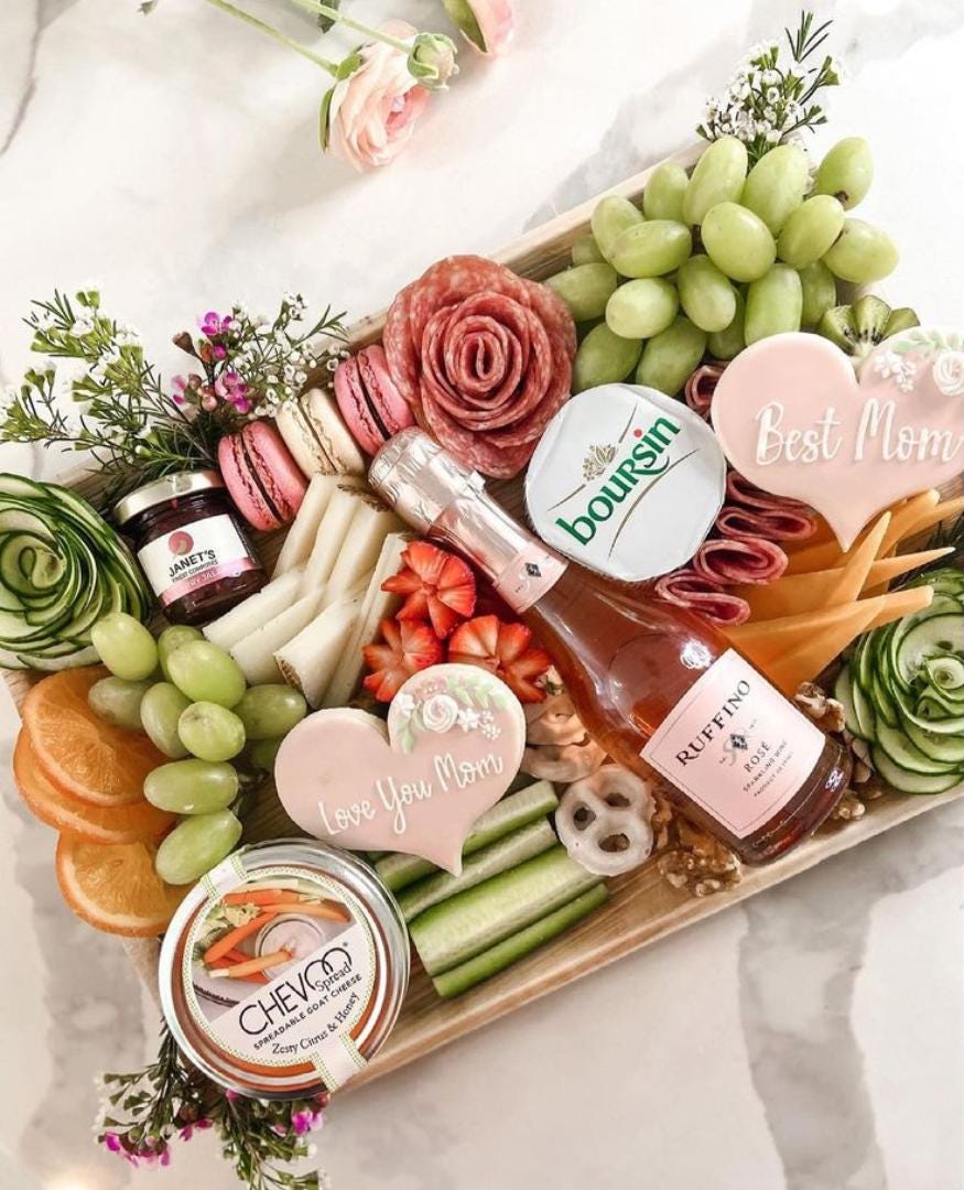 Round Wooden Charcuterie Bento Boxes with Mini Forks – Individual Grazing Favor Boxes