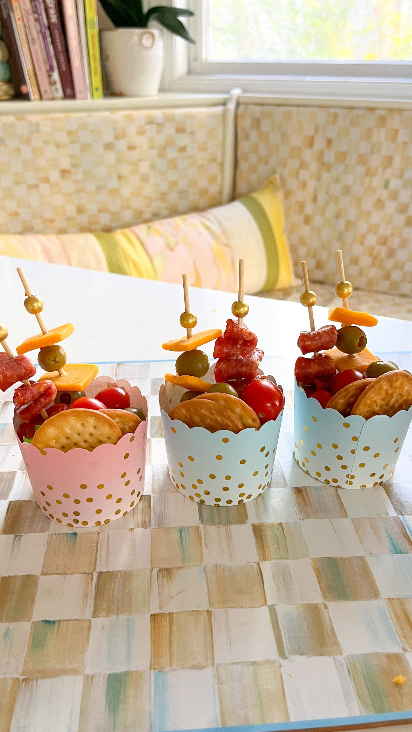 Scalloped Charcuterie Favor Cups w/Toothpicks
