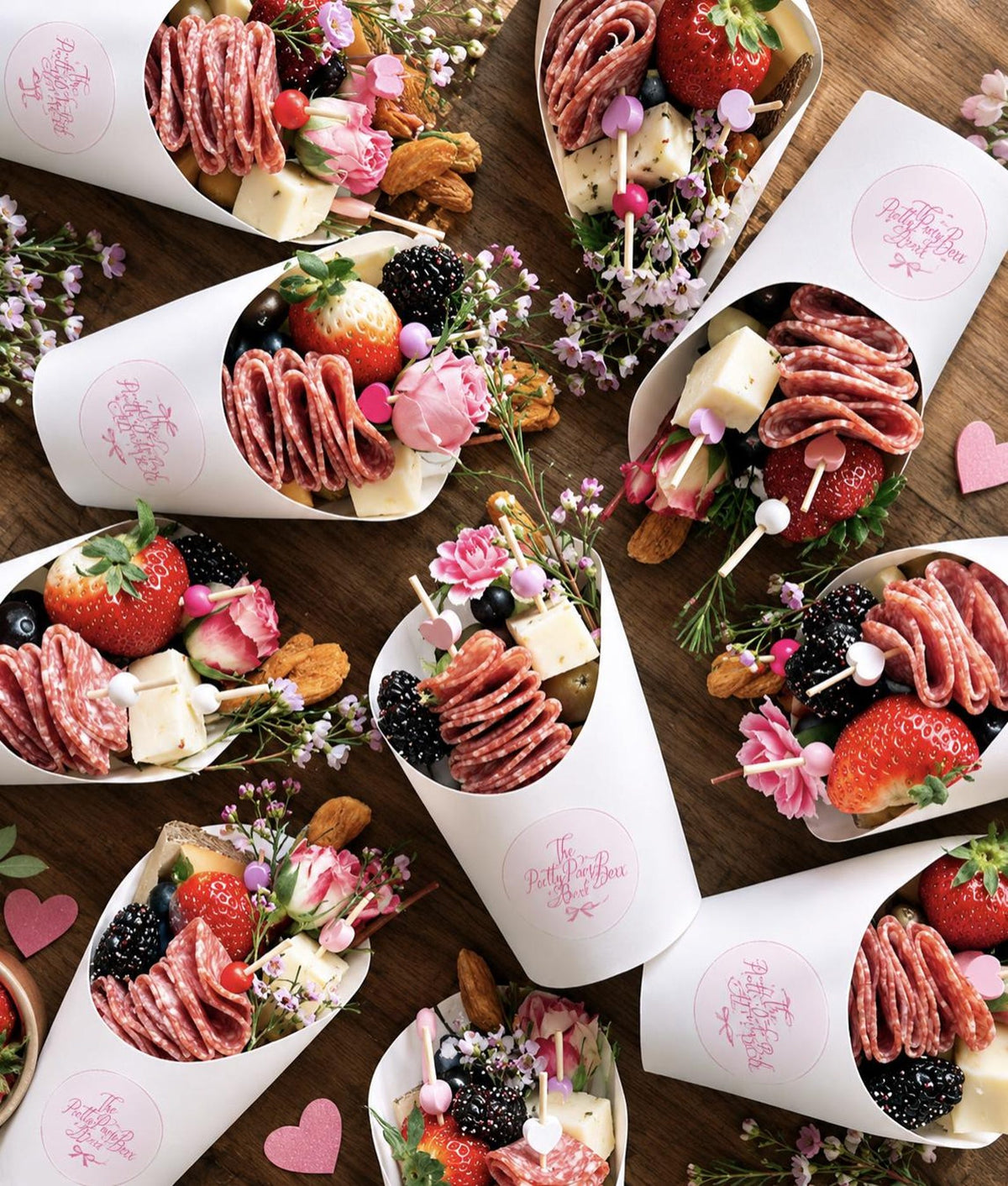 Charcuterie Favor Cups with Toothpicks Set – Elegant Snack Cups for Events, Parties & Weddings - Pretty Party Boxx