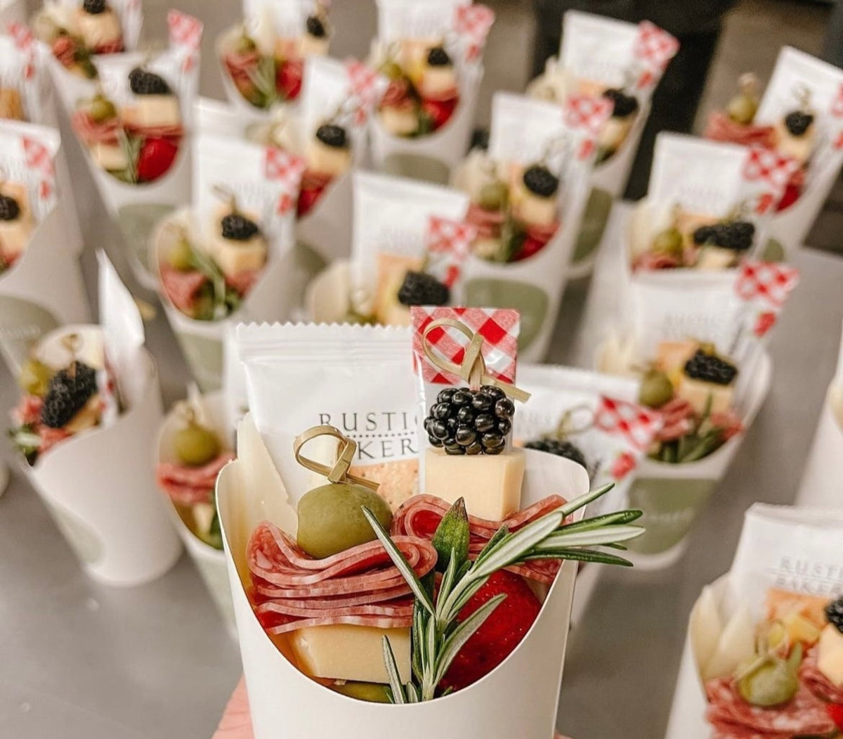 Charcuterie Favor Cups with Toothpicks Set – Elegant Snack Cups for Events, Parties & Weddings - Pretty Party Boxx