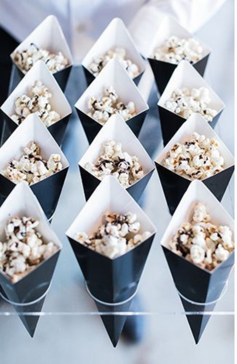 Black Charcuterie Paper Cones w/Toothpicks Set