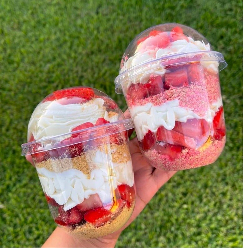 Plastic Parfait Cups with Dome Lids & Forks – Disposable Dessert and Appetizer Cup Set for Catering & Events - Pretty Party Boxx