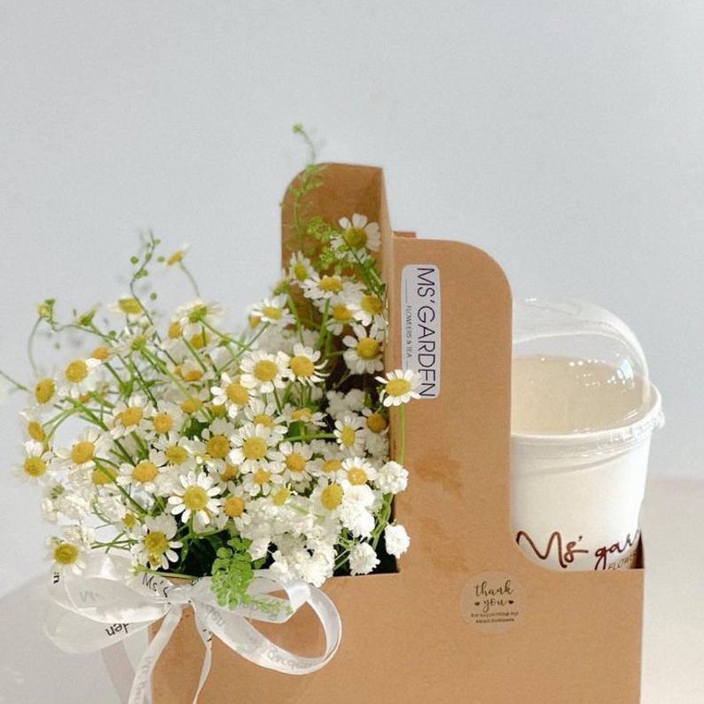 2 - Cup Drink and Flower Carrier with Handle – Recyclable Takeaway Holder for Weddings, Cafes & Catering - Pretty Party Boxx