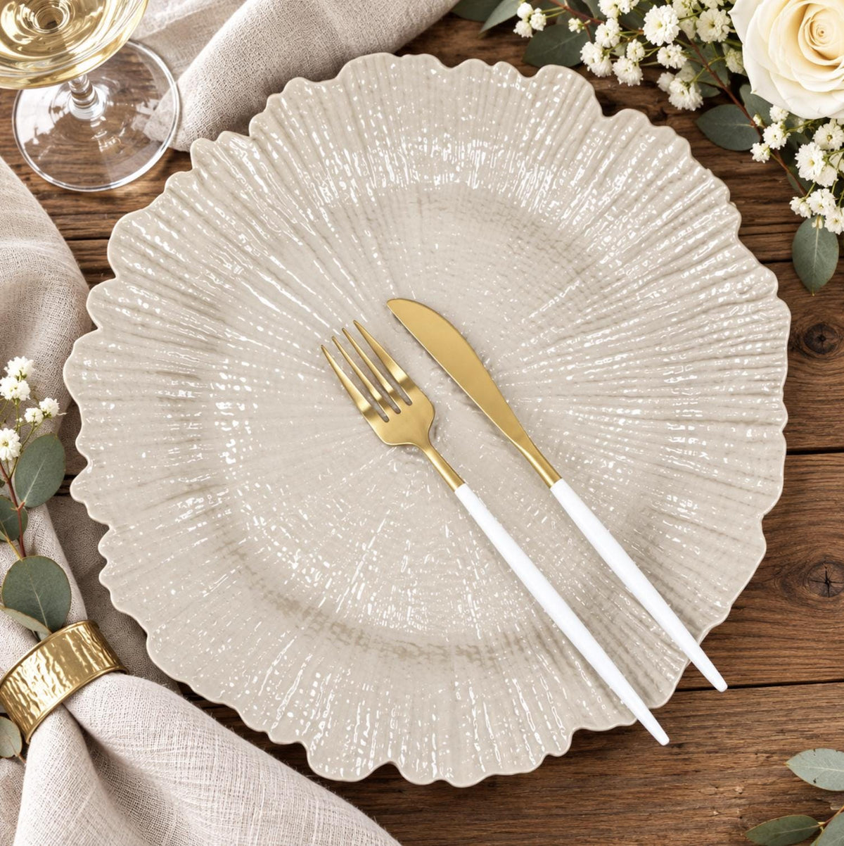 Reef Design Plastic Dinner & Dessert Plates – Elegant Disposable Tableware for Weddings & Showers
