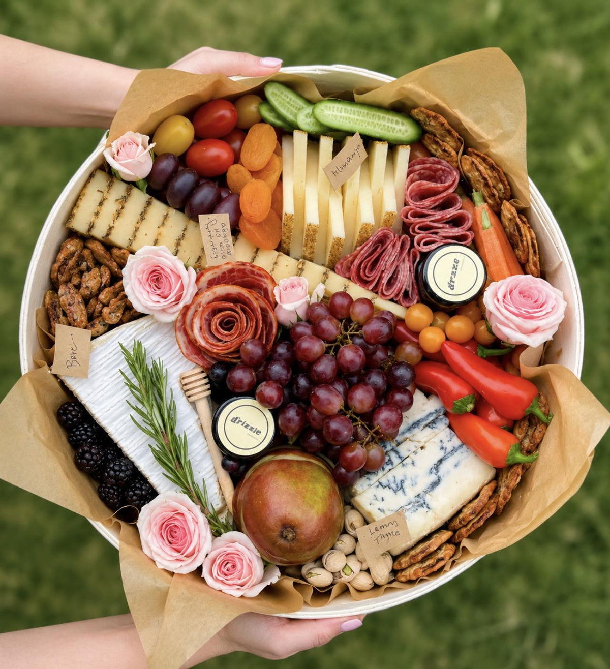 Round Wooden Charcuterie Bento Boxes with Mini Forks – Individual Grazing Favor Boxes