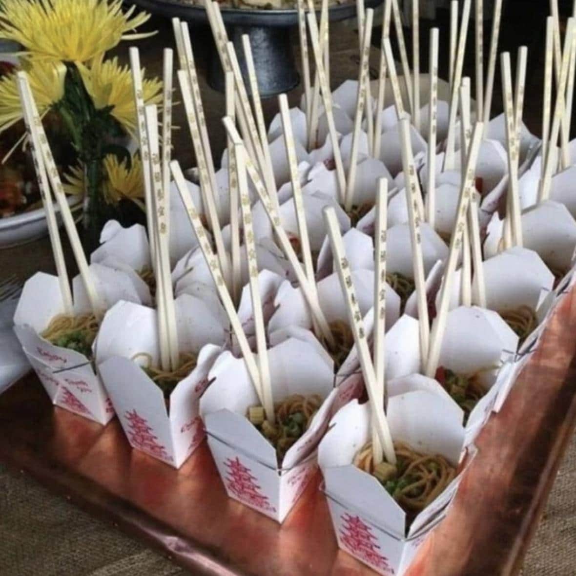 White or Kraft Chinese Take Out Boxes with Chopsticks Set