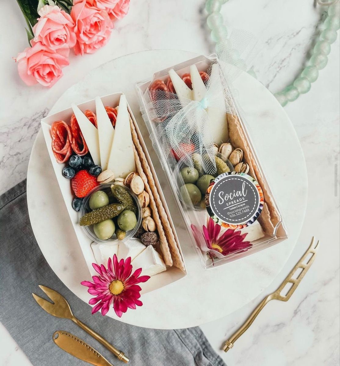 Charcuterie Grazing Box with Mini Forks - Perfect for Events & Favors –  ThePrettyPartyBoxx